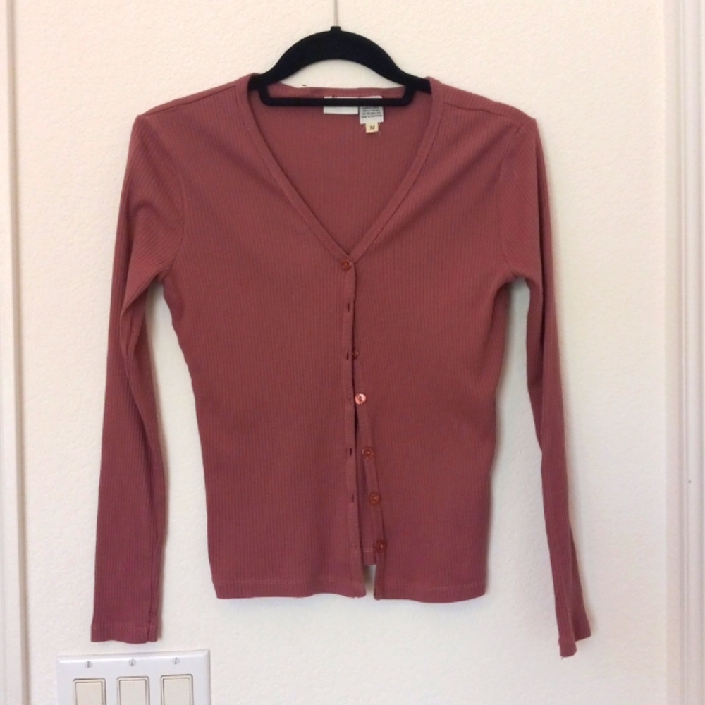 Newport News pink cardigan sweater. Size M.